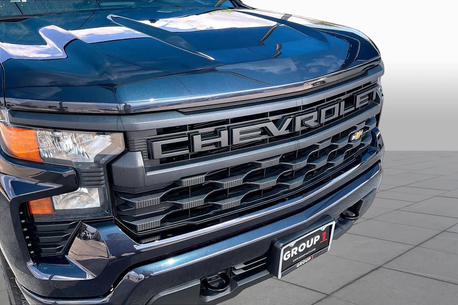 Used 2023 Chevrolet Silverado 1500 Custom RWD image 30