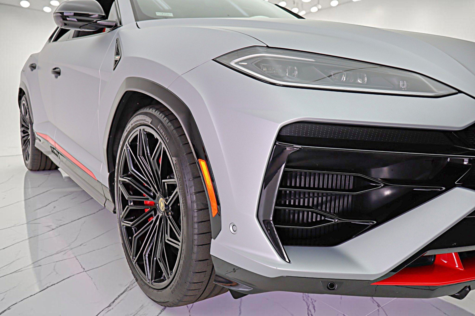 Used 2025 Lamborghini Urus S AWD/4WD image 20