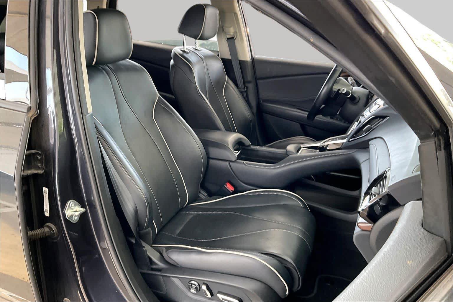 Used 2019 Acura RDX w/ Advance Package FWD image 9