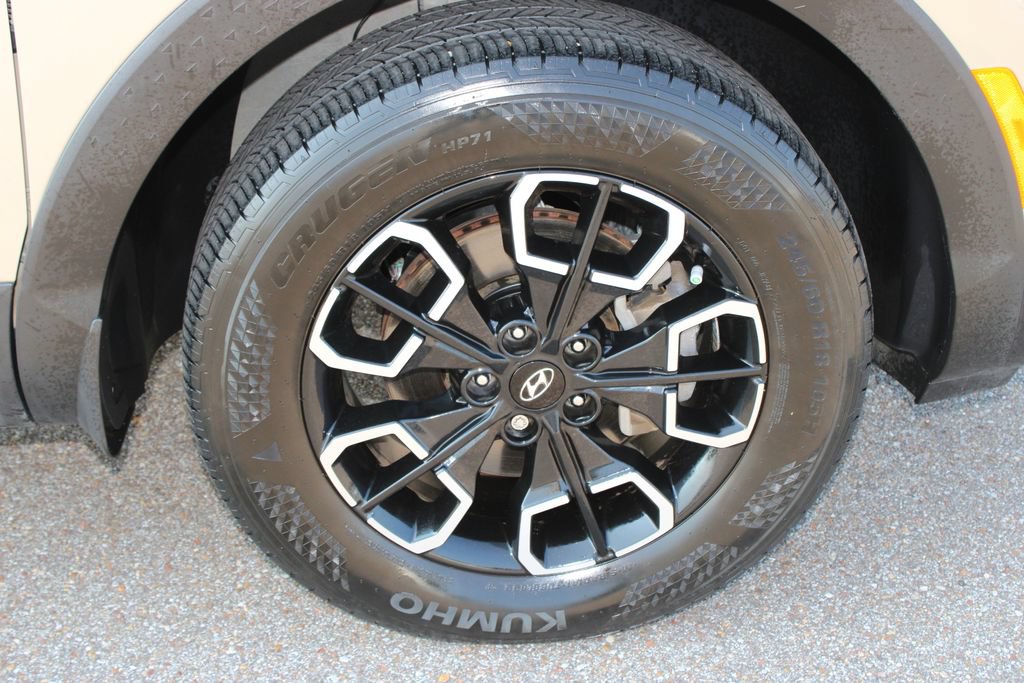 Used 2023 Hyundai Santa Cruz SEL FWD image 6