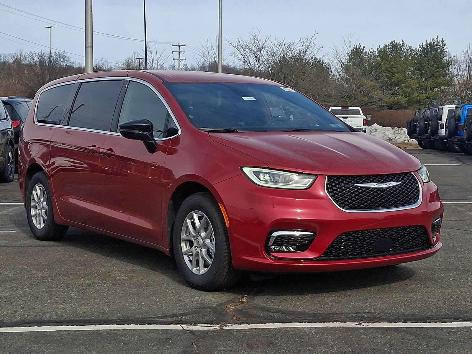 New 2026 Chrysler Pacifica Select FWD video 1