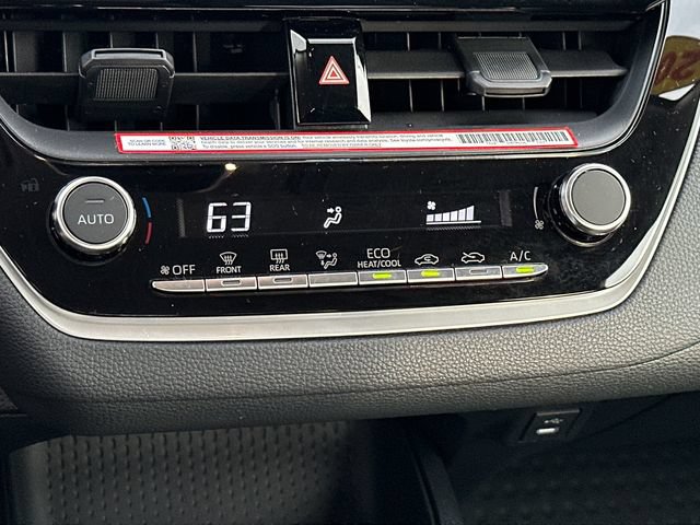 Used 2025 Toyota Corolla LE FWD image 23