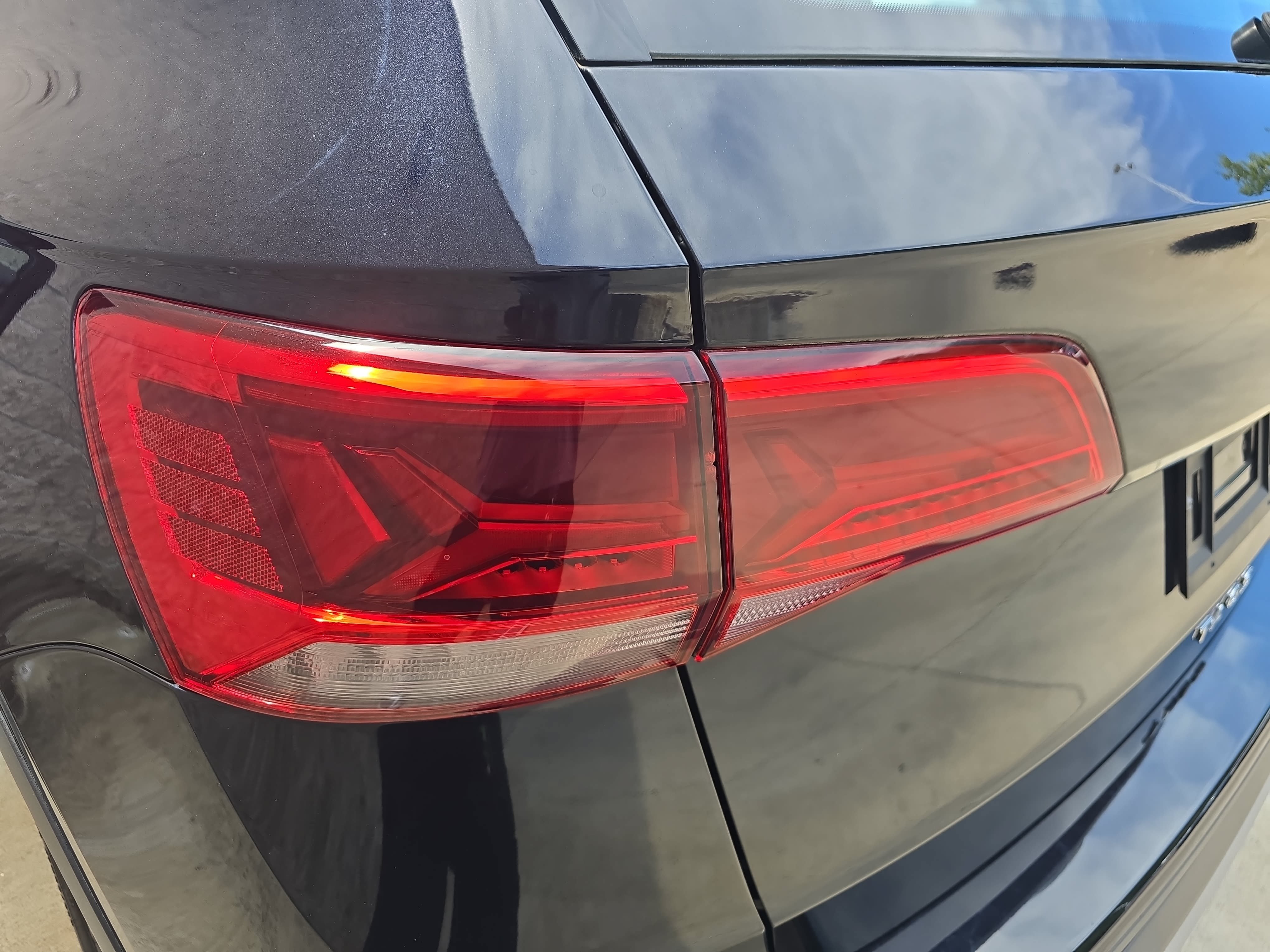 Used 2023 Volkswagen Taos S FWD image 32