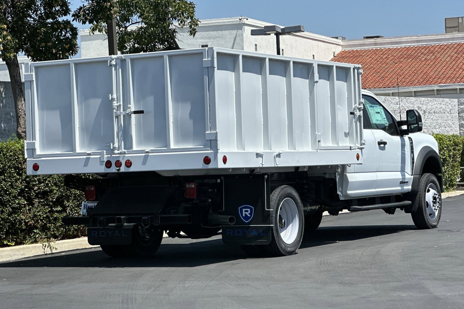 New 2024 Ford F550 2WD SuperCab Super Duty image 4