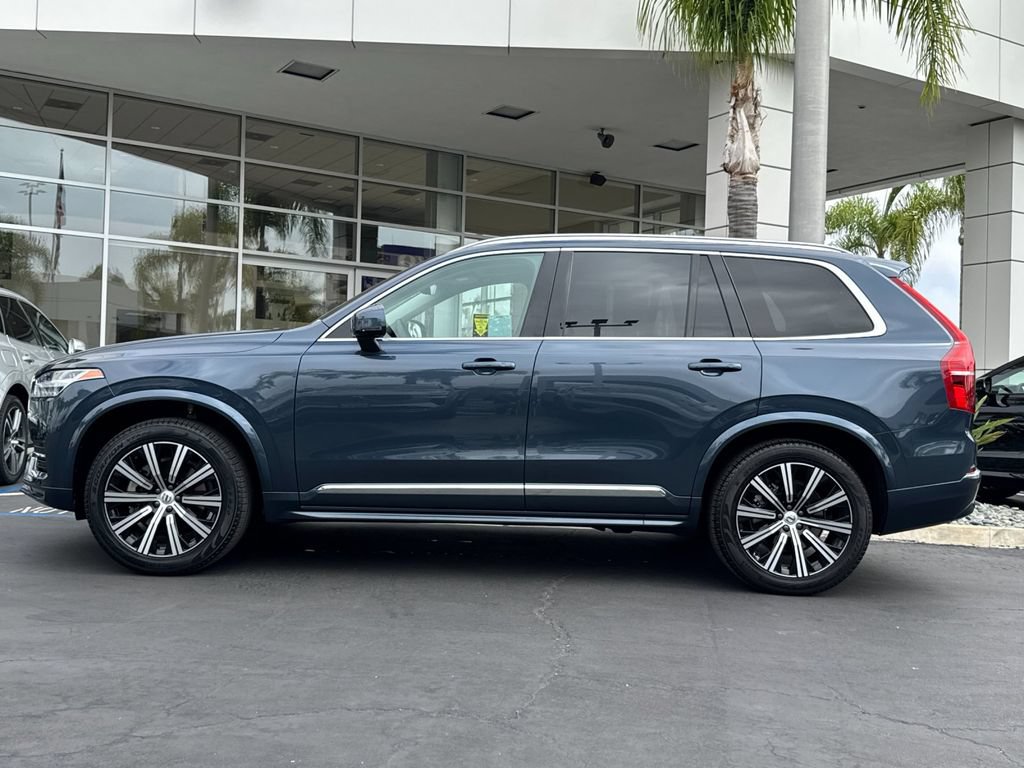 Certified 2025 Volvo XC90 B5 Core w/ Protection Package Premier AWD/4WD image 2