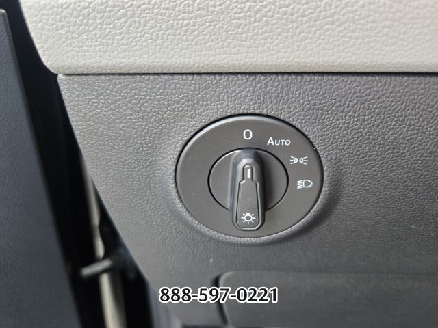 Used 2024 Volkswagen Taos S FWD image 30