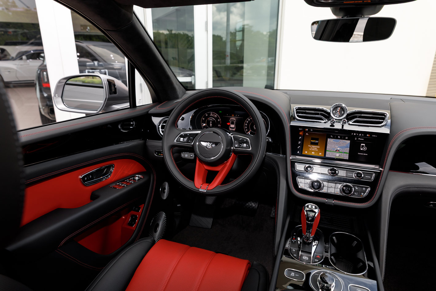New 2026 Bentley Bentayga AWD/4WD image 36