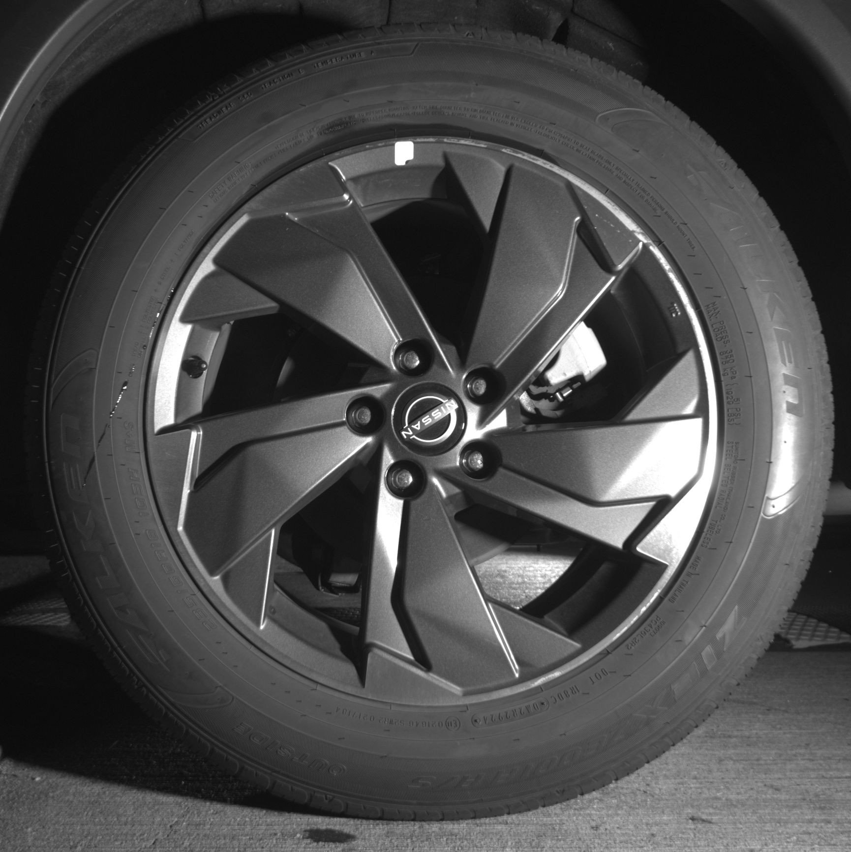 Used 2025 Nissan Rogue SV image 14