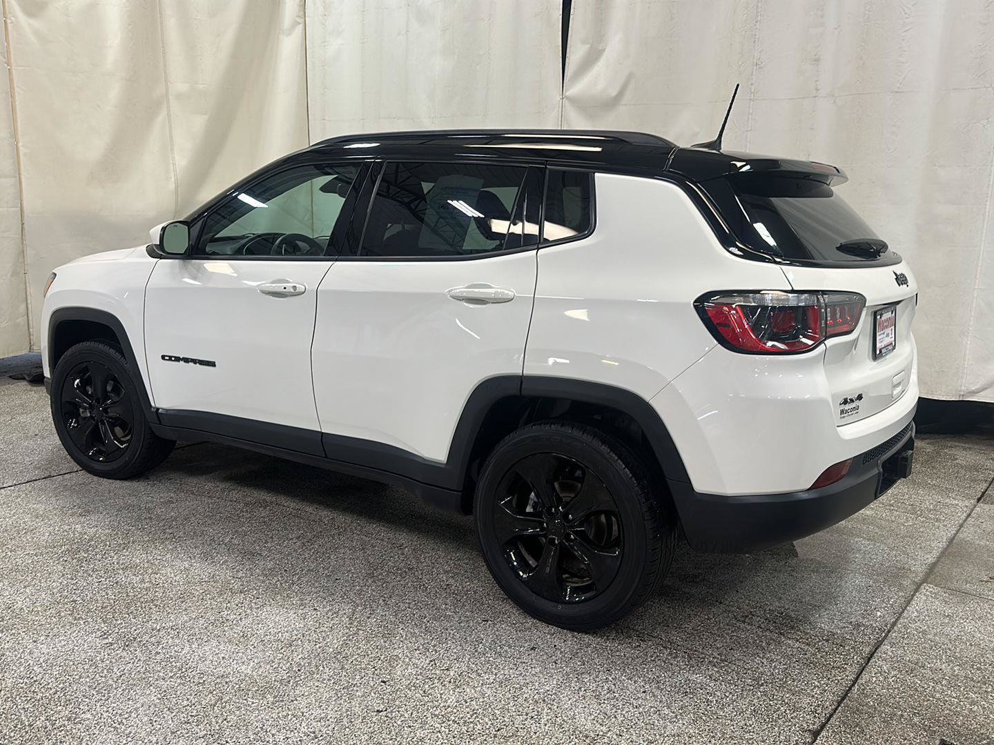 Certified 2019 Jeep Compass Latitude AWD/4WD image 5