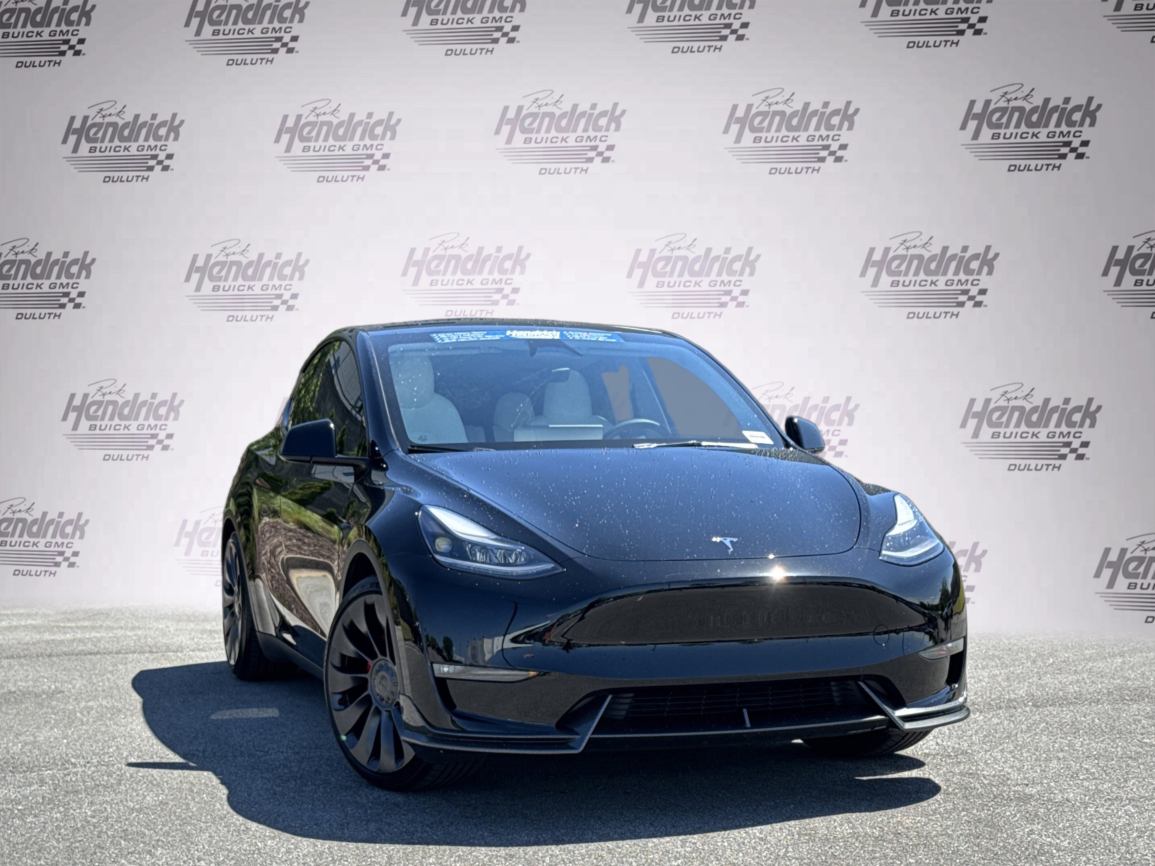 Used 2024 Tesla Model Y Performance AWD/4WD video 2