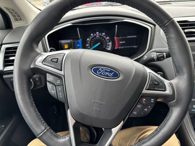 Used 2014 Ford Fusion Titanium image 12