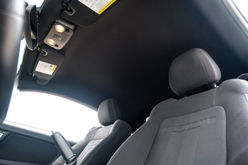 Used 2022 Ford Mustang GT RWD image 34