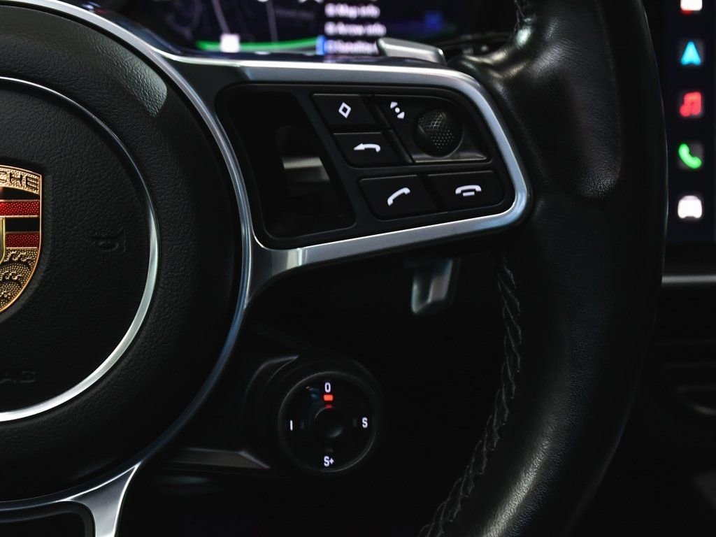 Used 2022 Porsche Cayenne Platinum Edition AWD/4WD image 34