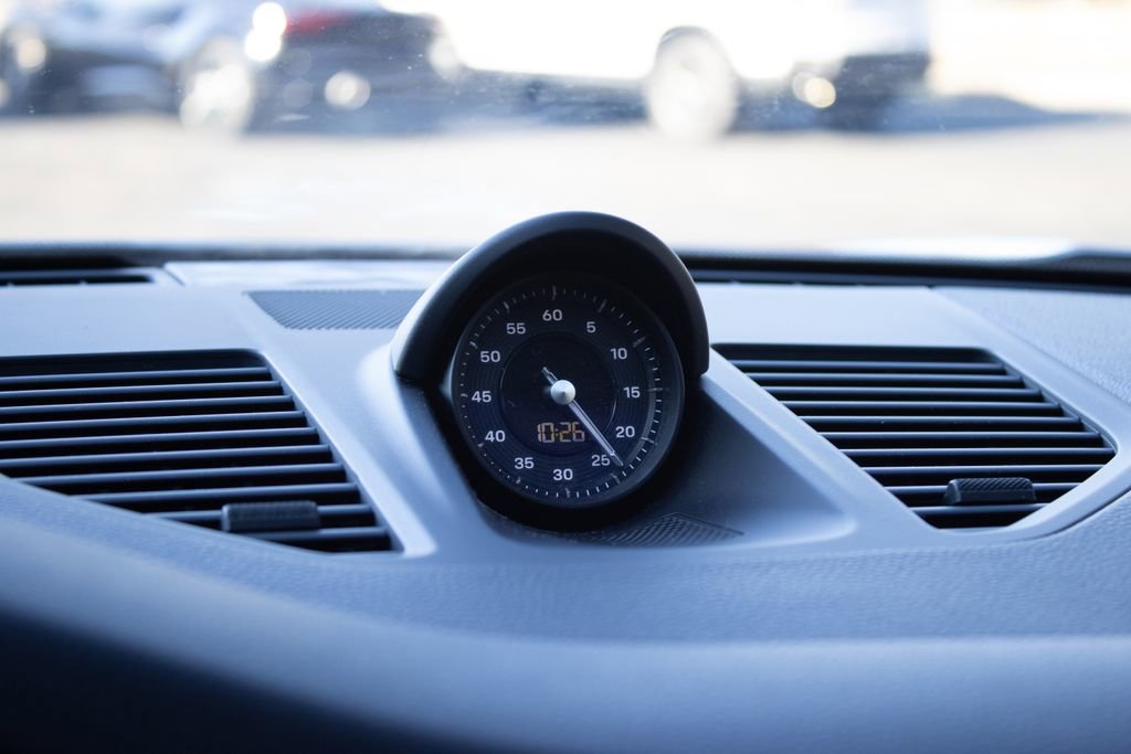 Used 2020 Porsche 911 Carrera image 18