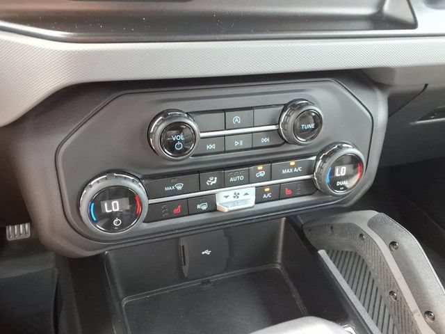 Used 2023 Ford Bronco Big Bend w/ Sasquatch Package AWD/4WD image 26