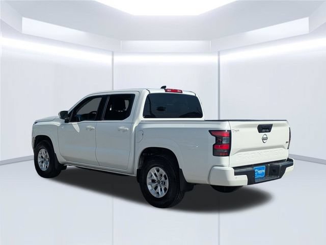 Used 2024 Nissan Frontier SV w/ Technology Package RWD image 3