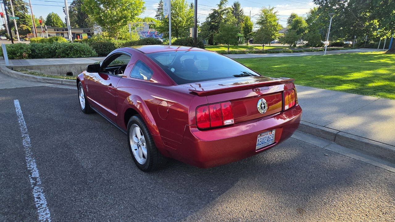 Used 2007 Ford Mustang Premium RWD image 8