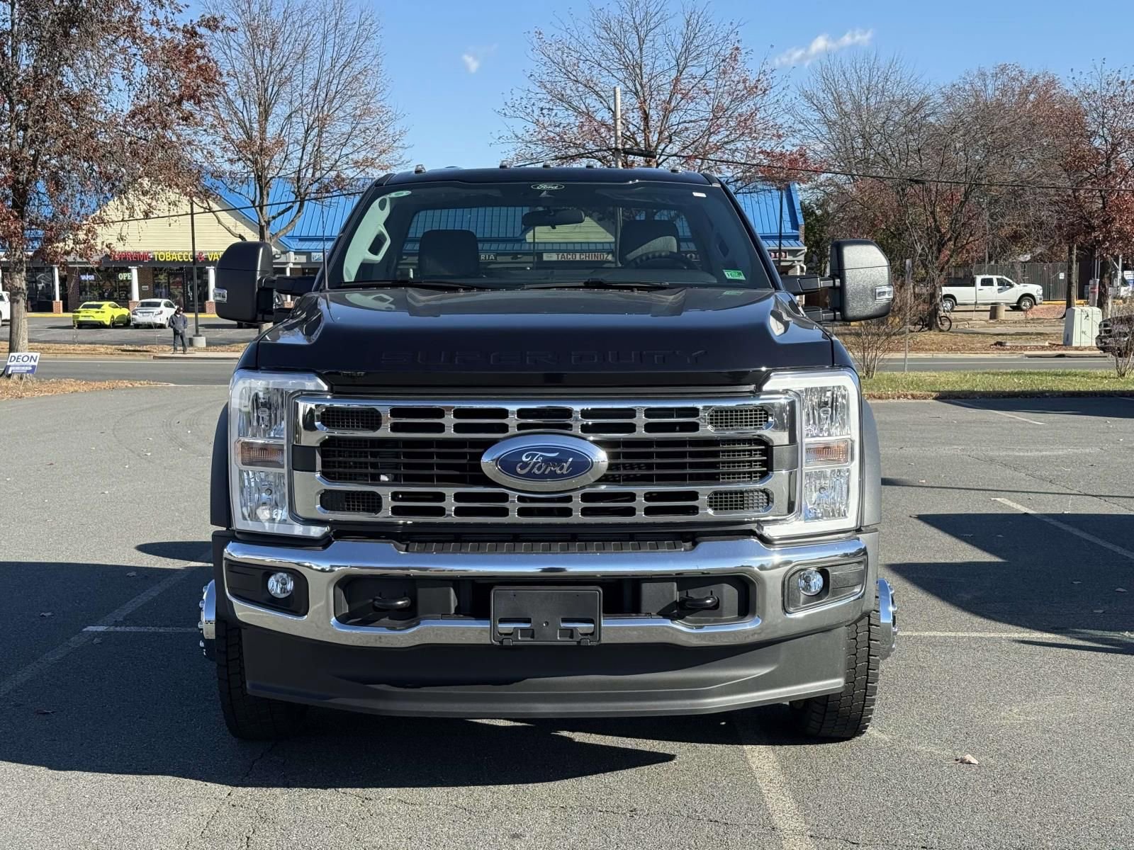 New 2026 Ford F450 XLT w/ XLT Value Package AWD/4WD image 8