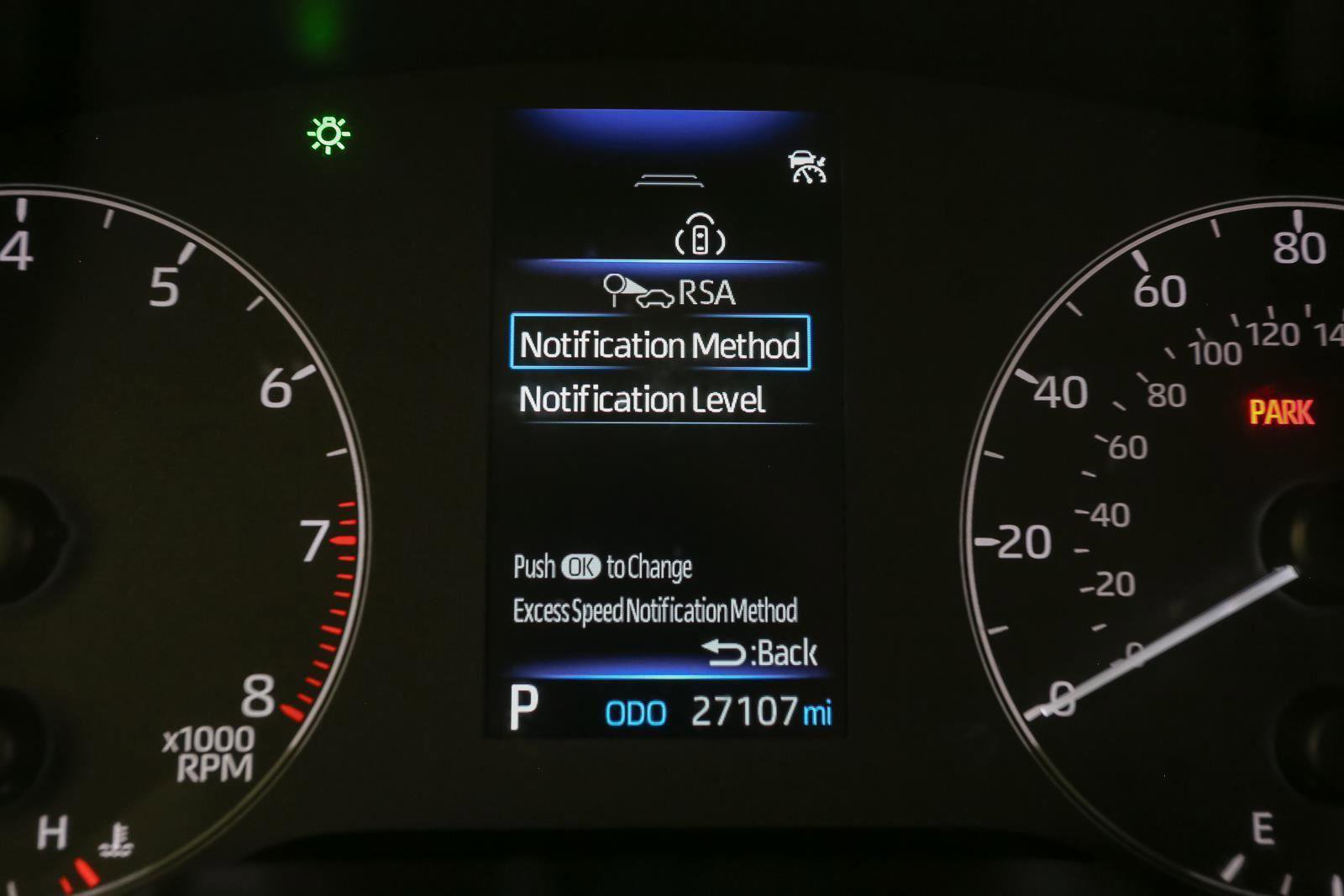 Used 2023 Toyota Corolla SE w/ Carpet Mat Package (TMS) FWD image 39