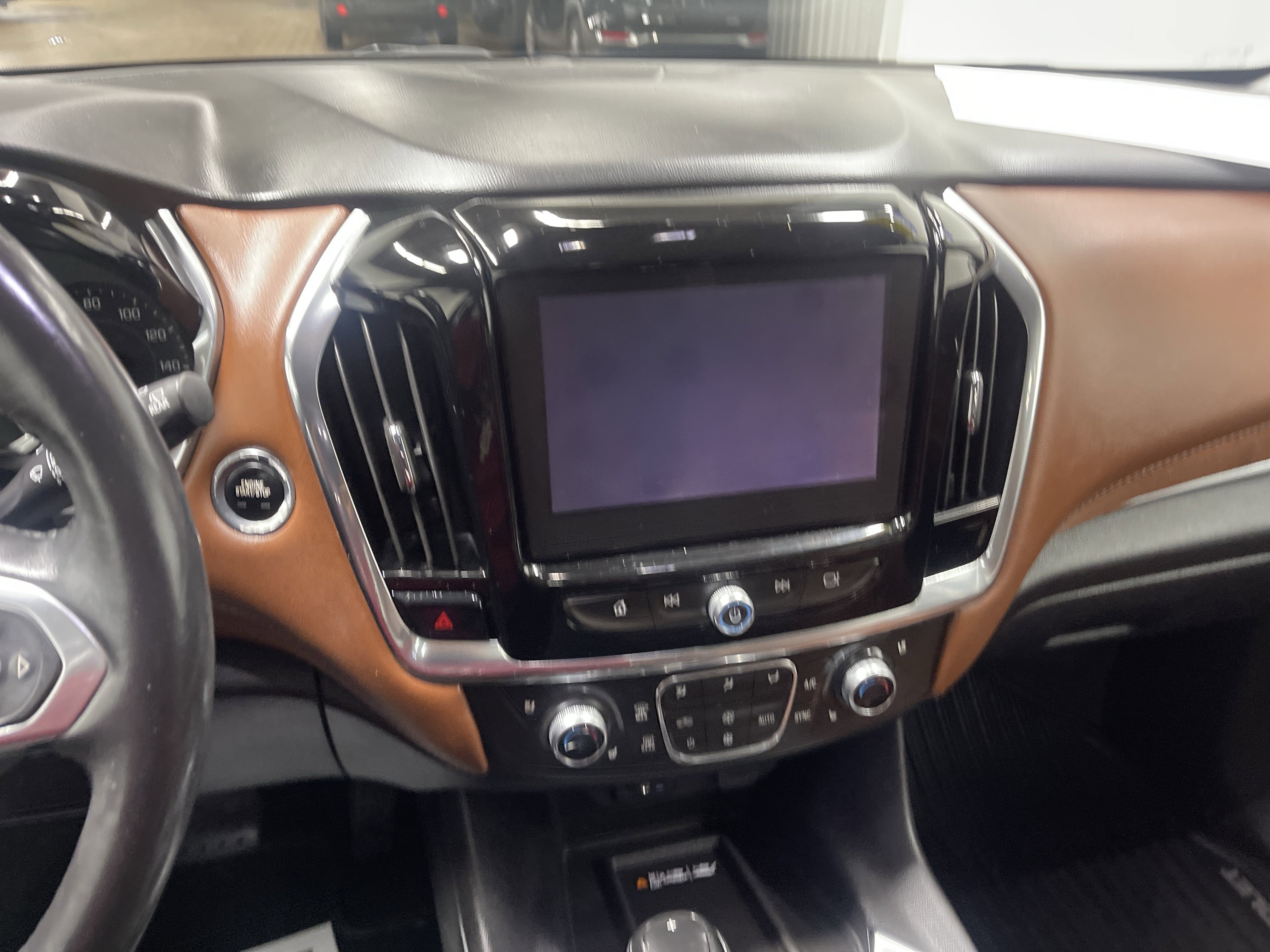 Used 2018 Chevrolet Traverse High Country image 29