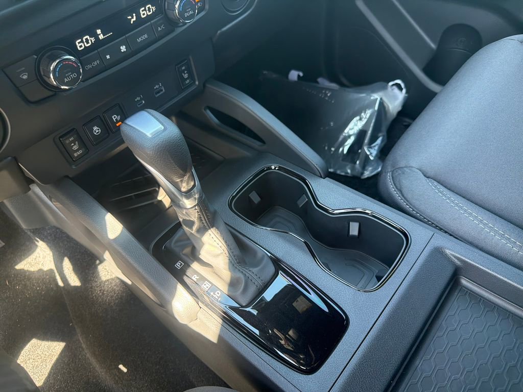 New 2026 Nissan Frontier SV image 38