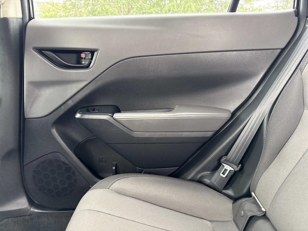 Used 2024 Subaru Crosstrek 2.0i w/ Crosstrek Mirror Package AWD/4WD image 17