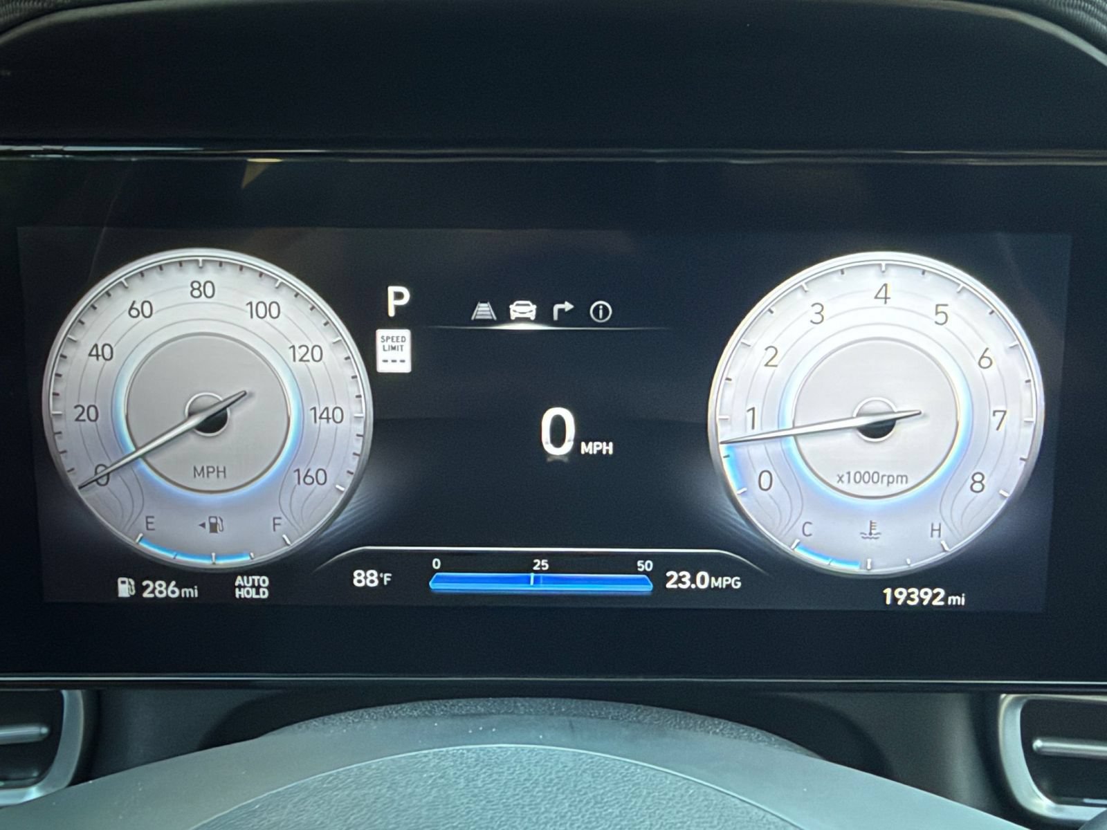 Used 2025 Hyundai Elantra Limited FWD image 41