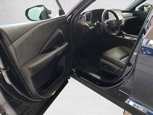 Used 2024 Lexus TX 350 FWD w/ Captains Chair Package image 12
