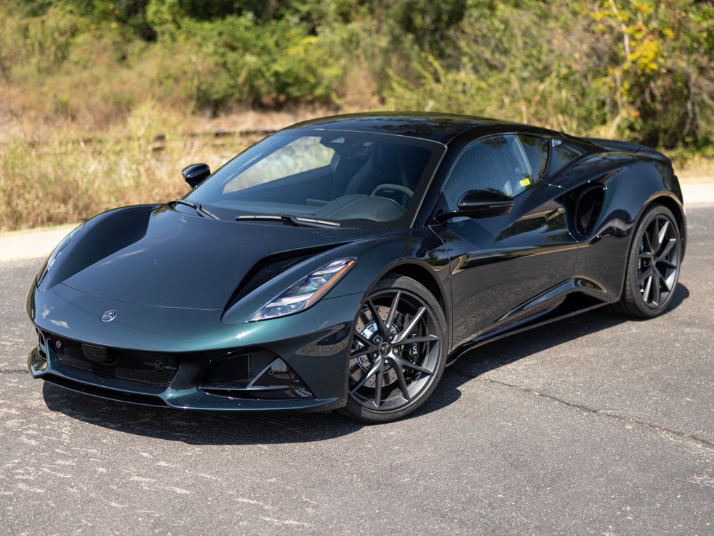 New 2026 Lotus Emira SE RWD image 2