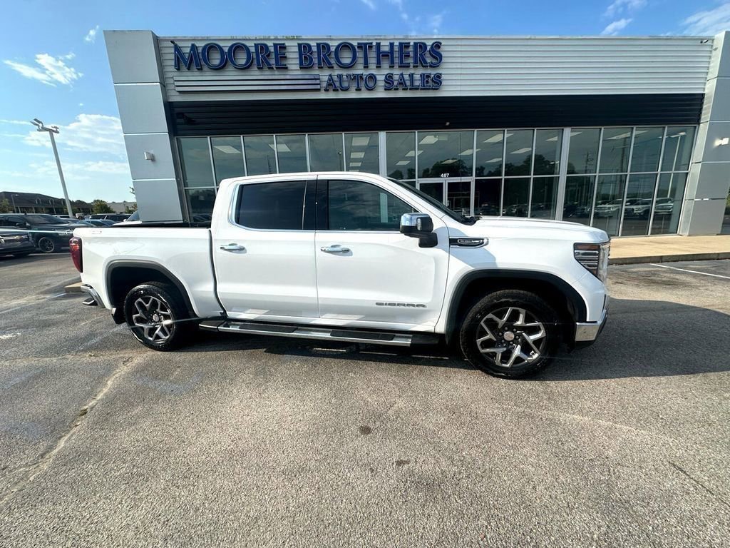 Used 2024 GMC Sierra 1500 SLT w/ SLT Premium Plus Package