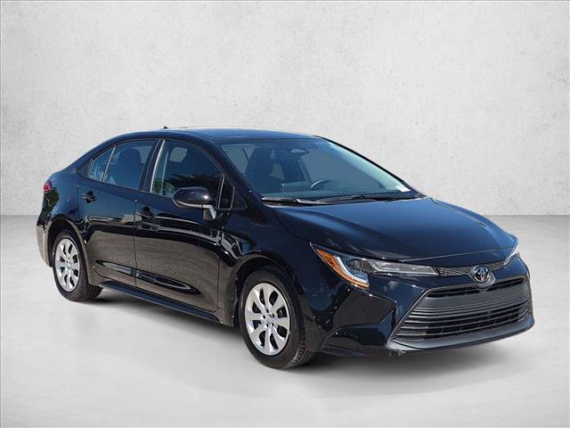 Used 2024 Toyota Corolla LE FWD image 3