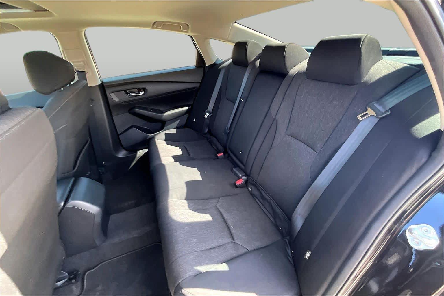Used 2023 Honda Accord EX image 18