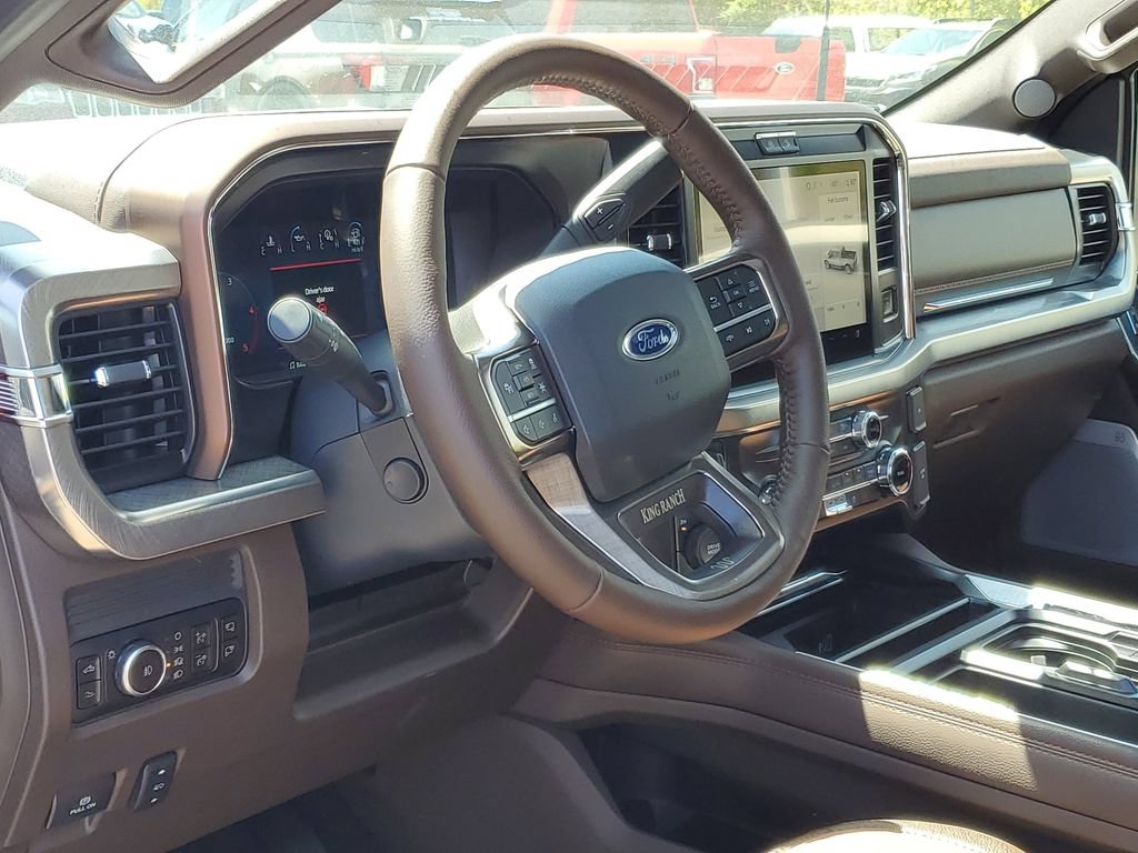 New 2026 Ford F250 King Ranch w/ Chrome Package AWD/4WD image 13