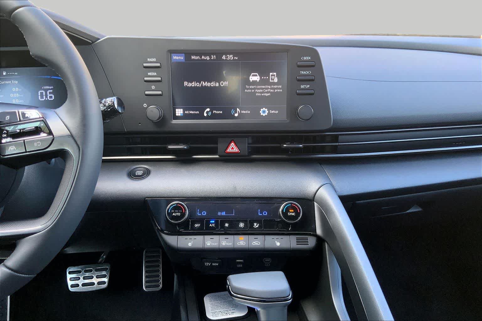 New 2026 Hyundai Elantra SEL Sport FWD image 6