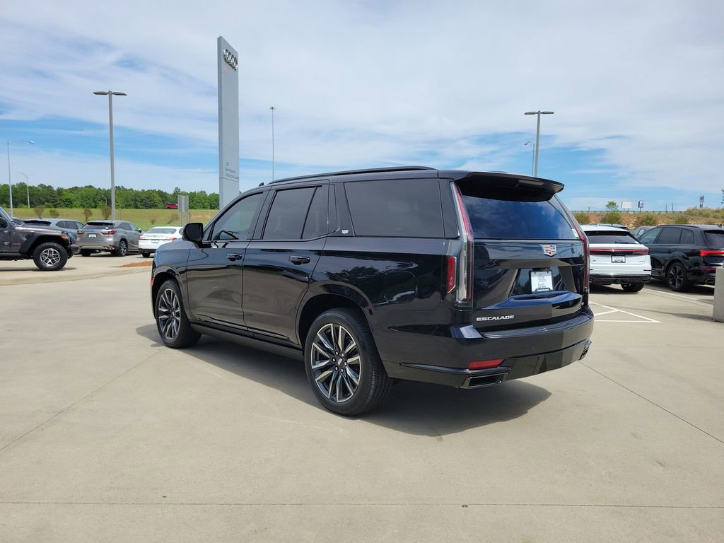 Used 2024 Cadillac Escalade Sport w/ Touring Package image 4
