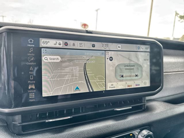 Used 2025 Jeep Gladiator Willys image 25