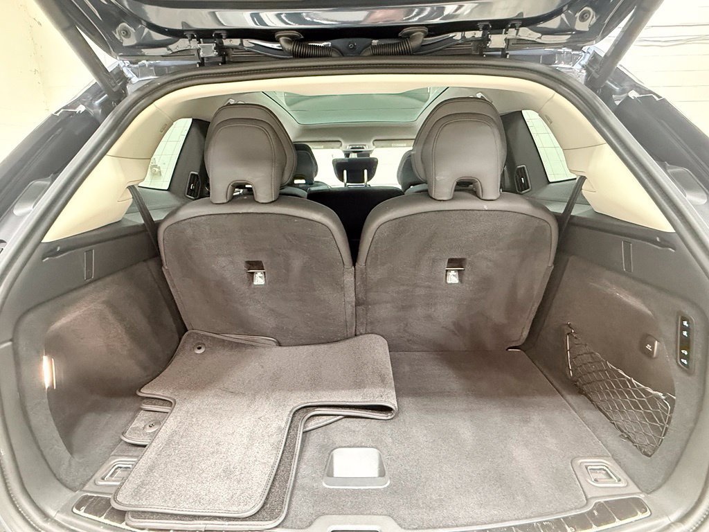 Used 2025 Volvo EX90 Ultra AWD/4WD image 47