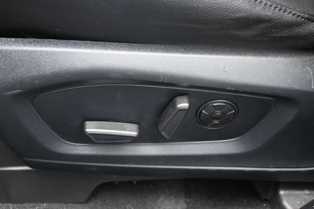 Used 2021 Ford Explorer ST w/ Equipment Group 401A AWD/4WD image 11