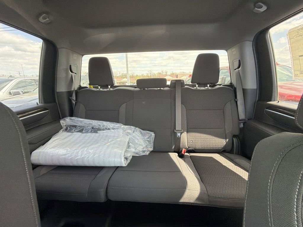 New 2026 Chevrolet Silverado 2500 LT image 28