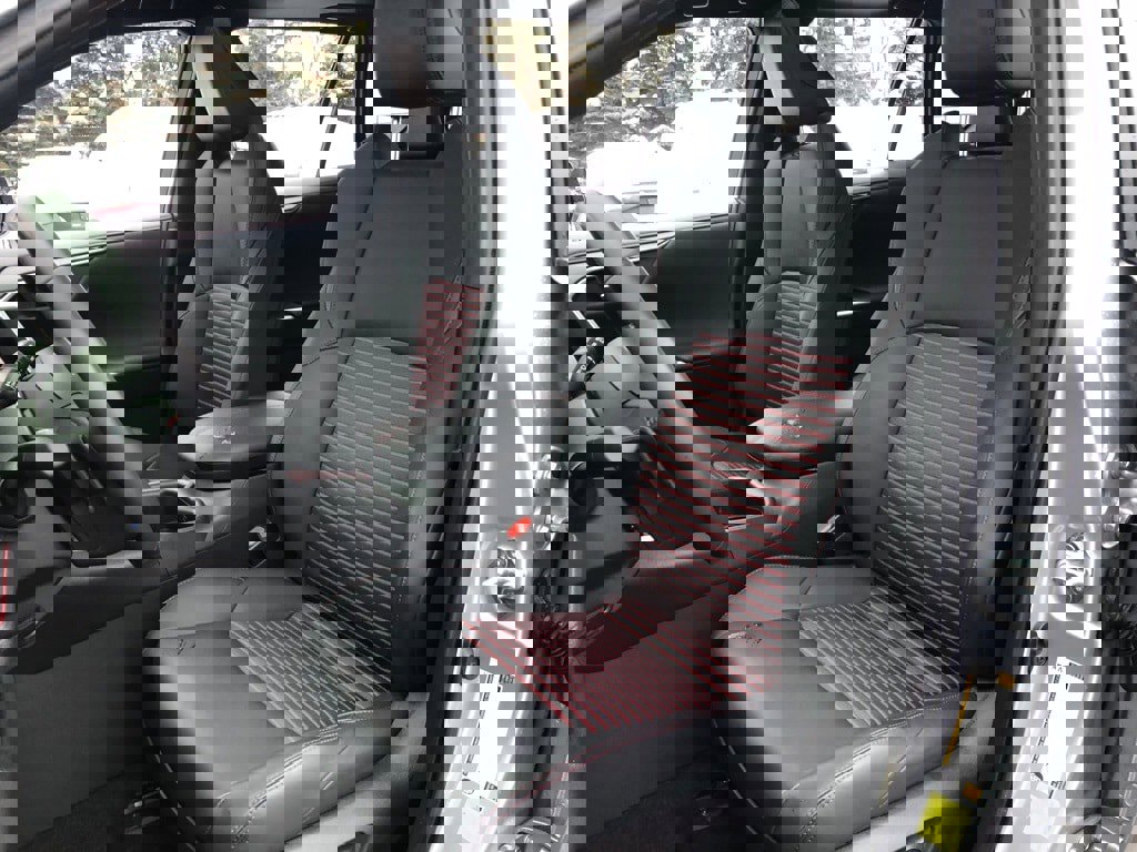 Used 2023 Toyota RAV4 XSE w/ Weather Package image 31