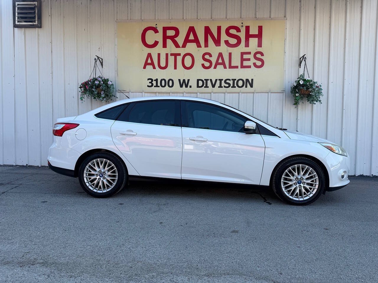 Used 2012 Ford Focus SEL FWD image 5