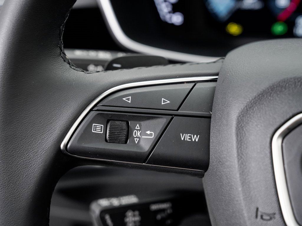 Certified 2024 Audi Q3 2.0T Premium image 12