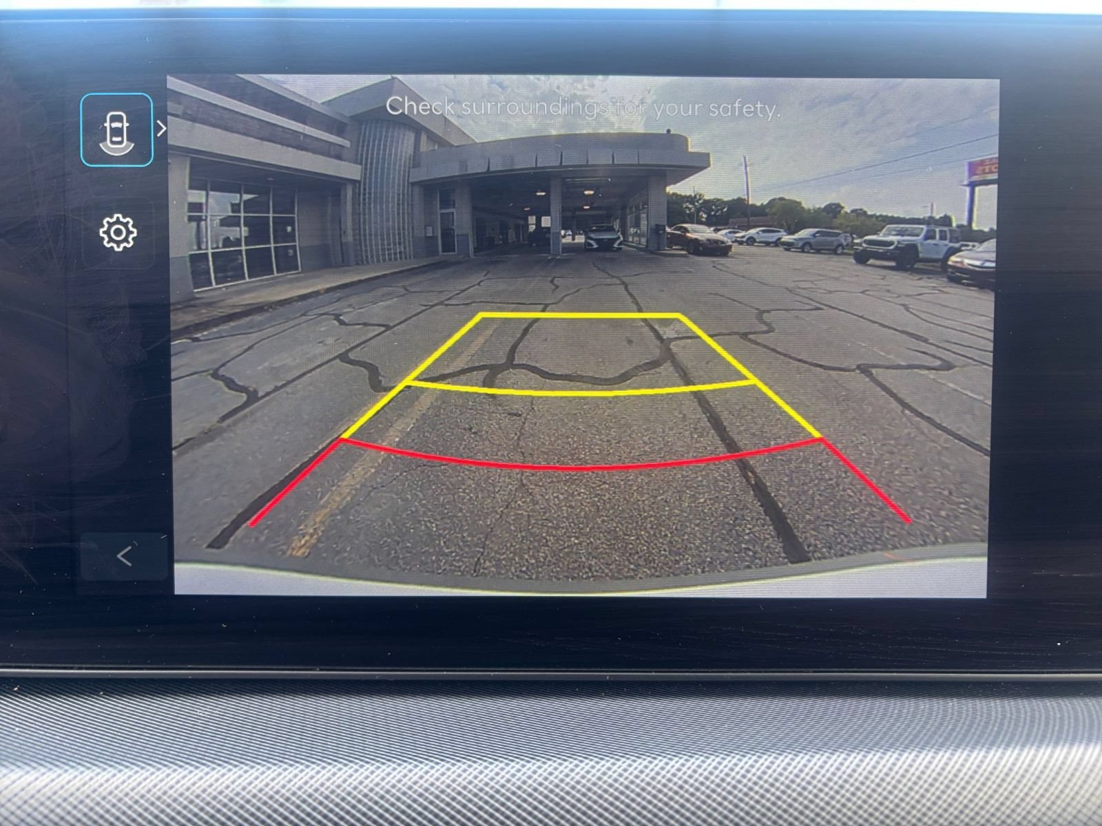 Used 2025 Hyundai Sonata SEL FWD image 25