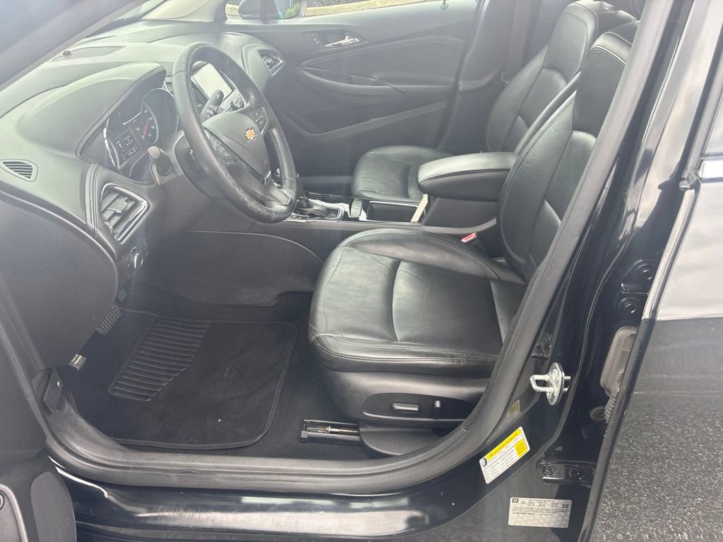 Used 2016 Chevrolet Cruze Premier FWD image 11
