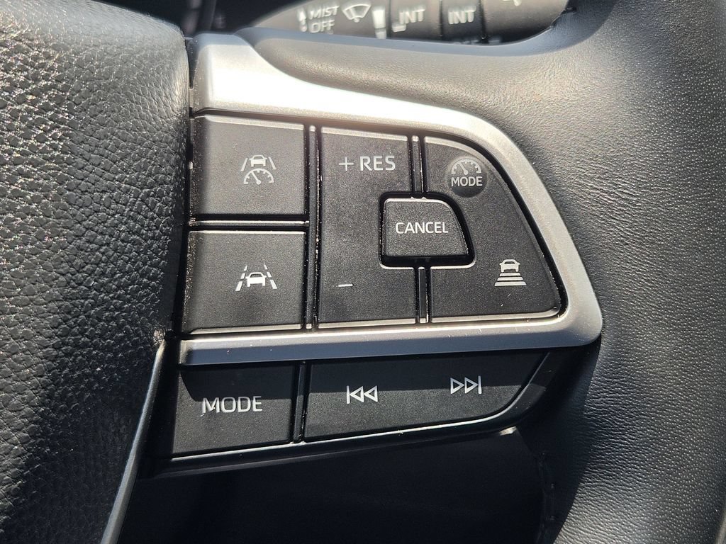 Used 2025 Toyota Grand Highlander FWD image 22