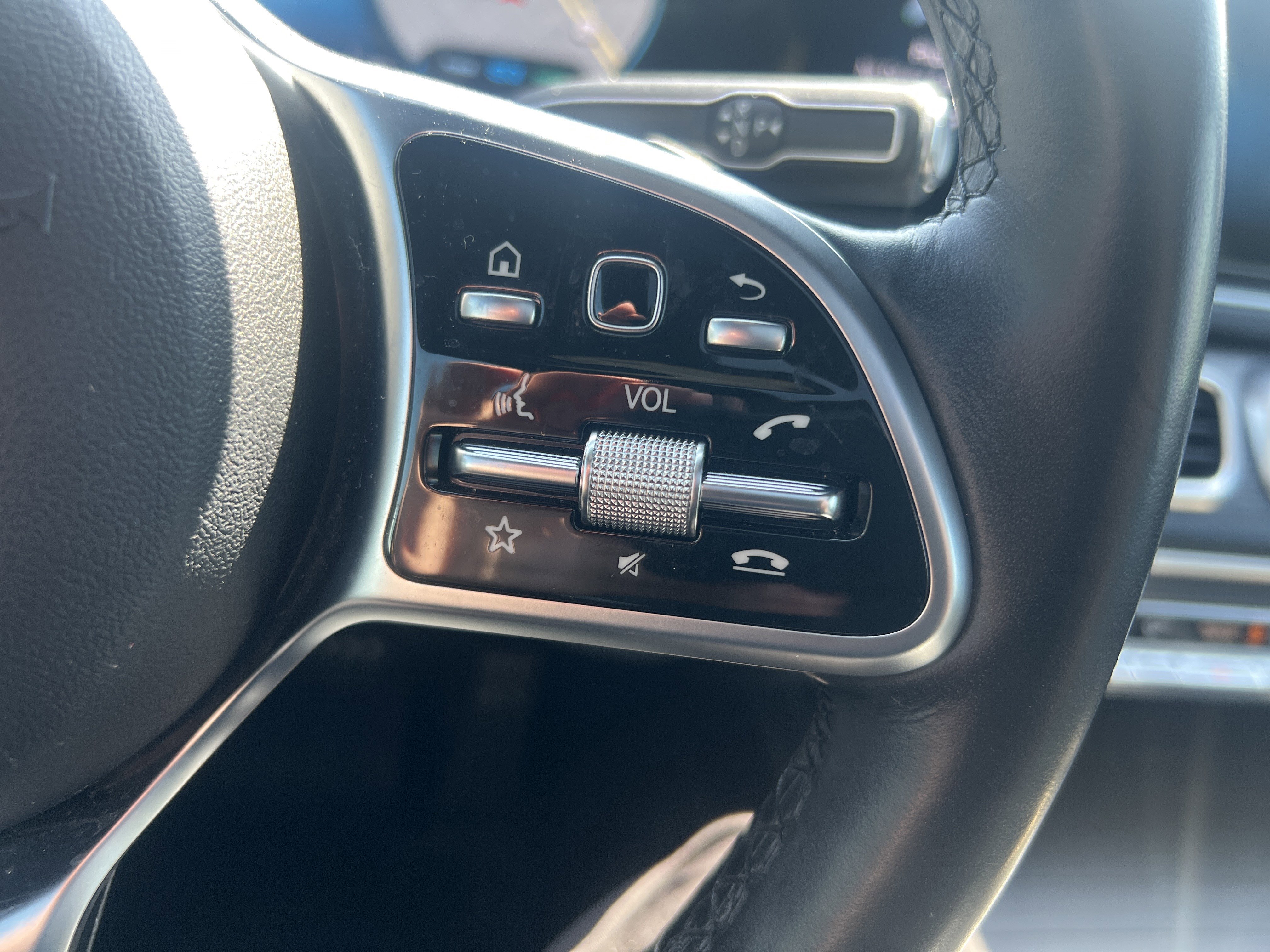 Certified 2022 Mercedes-Benz GLS 450 4MATIC image 20