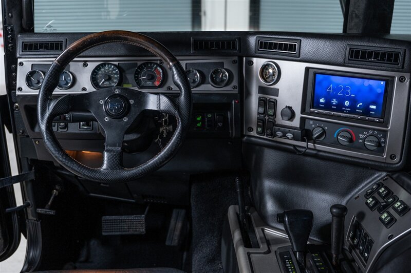 Used 2006 HUMMER H1 4-Door Wagon AWD/4WD image 22