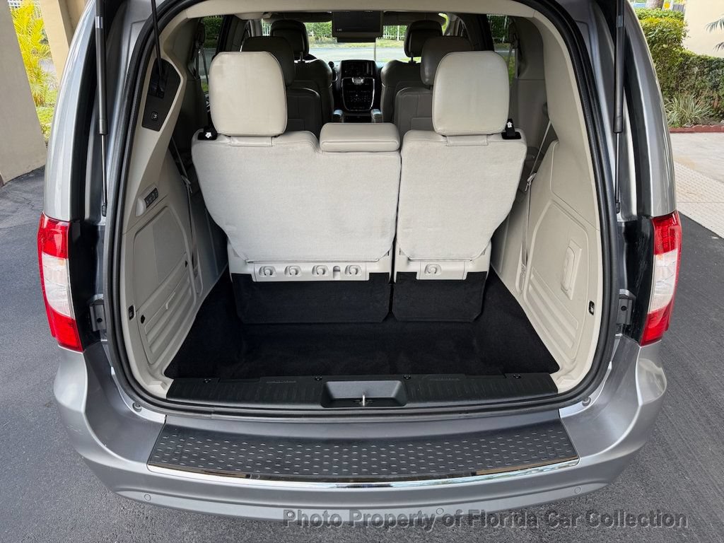 Used 2013 Chrysler Town & Country Limited w/ Luxury Group FWD image 85