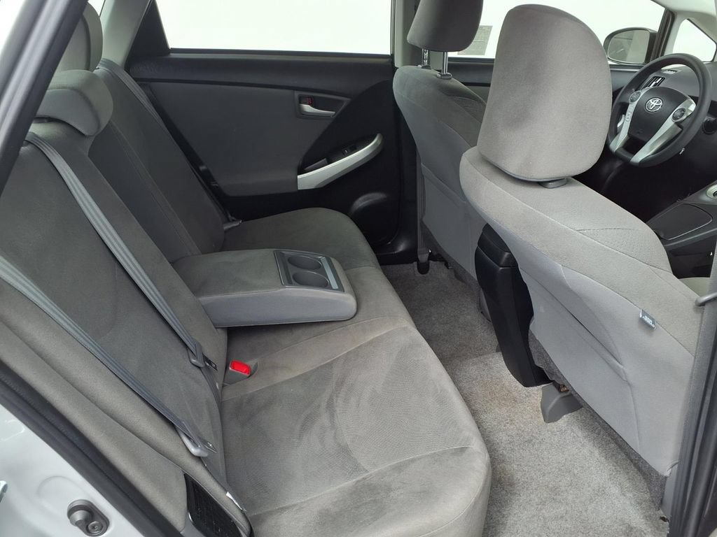 Used 2015 Toyota Prius Two FWD image 32
