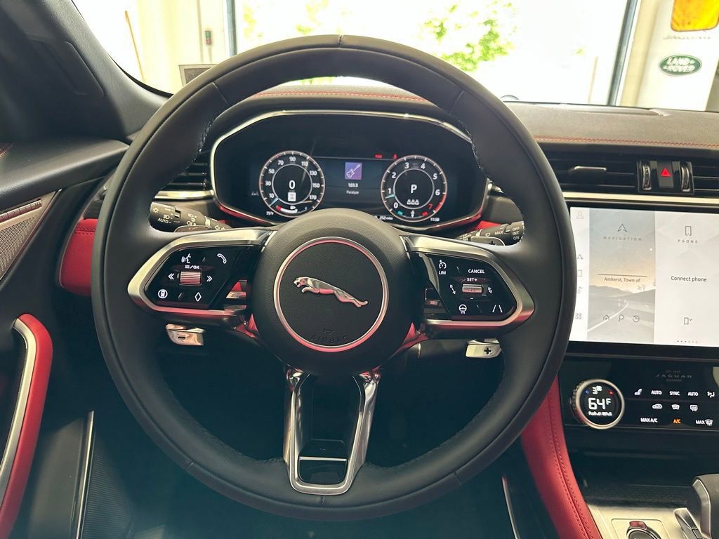 New 2025 Jaguar F-PACE R-Dynamic S image 18